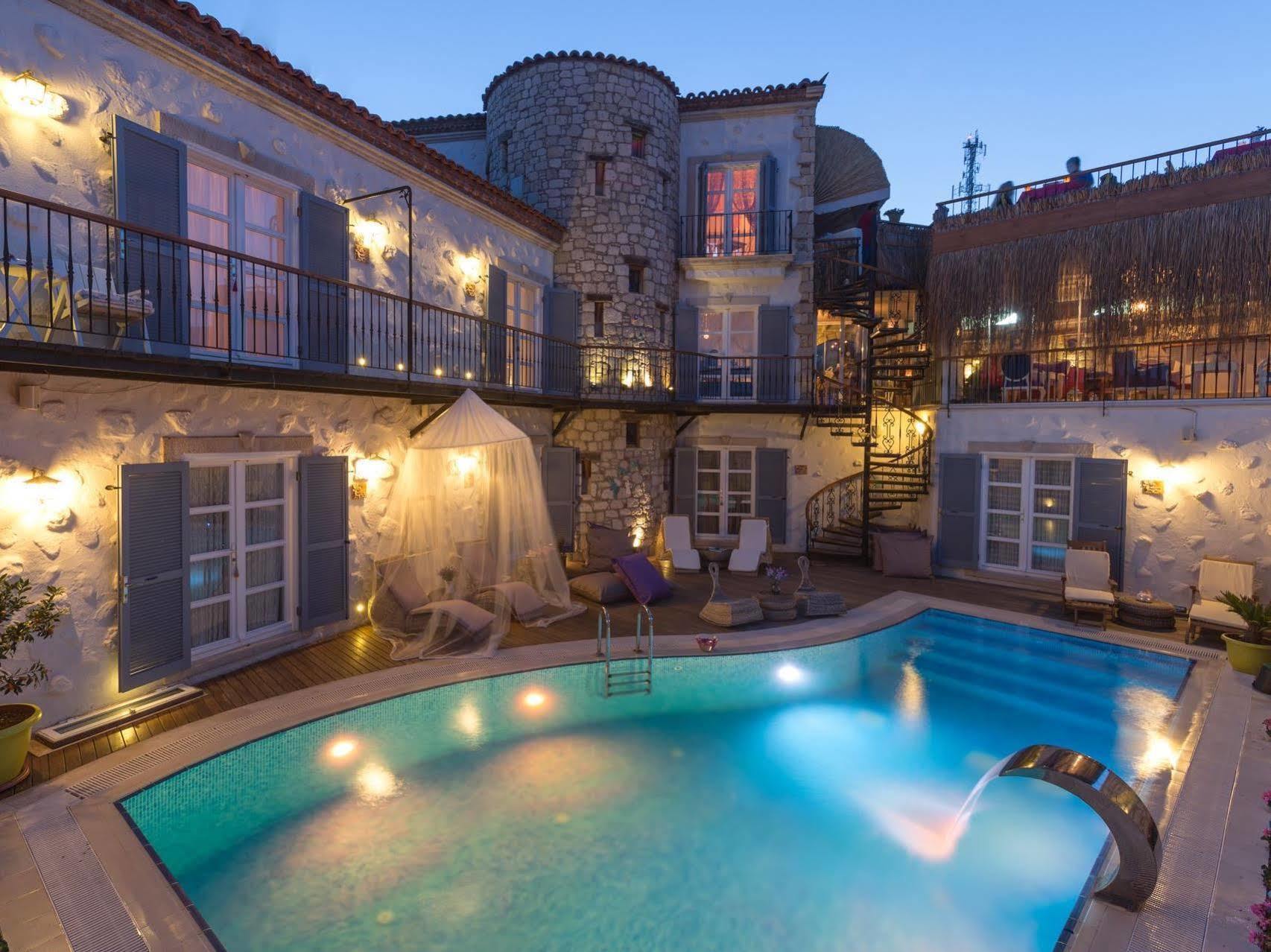 Chigdem Hotel-Special Category Alacati Exterior photo